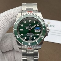 Rolex Submariner 40mm Green Dial Watch