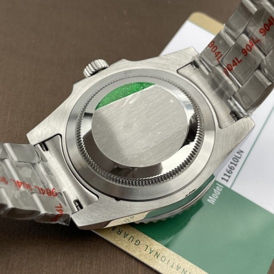 Rolex Submariner 40mm Green Dial Watch Rolex Submariner 40mm Green Dial Watch