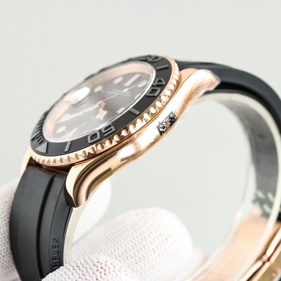 Rolex Yacht-Master 40mm Black Dial / Gold Rolex Yacht-Master 40mm Black Dial / Gold