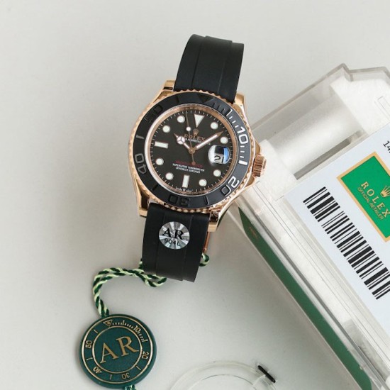Rolex Yacht-Master 40mm Black Dial / Gold Rolex Yacht-Master 40mm Black Dial / Gold
