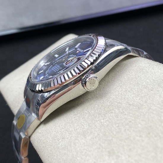 Rolex Sky-Dweller 42 mm Bright Blue Dial Rolex Sky-Dweller 42 mm Bright Blue Dial