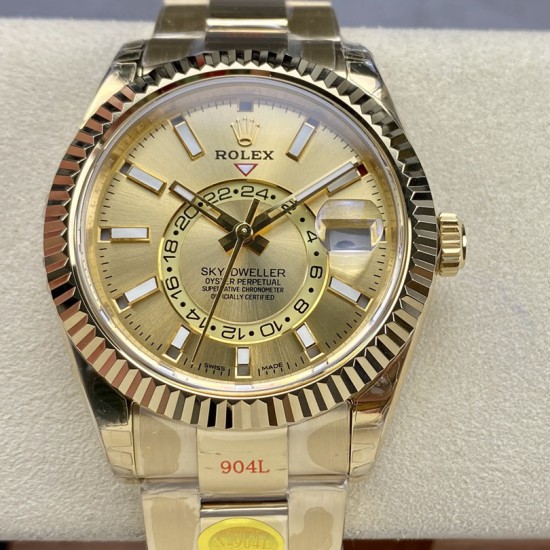Rolex Sky-Dweller 42 mm Champagne Dial Rolex Sky-Dweller 42 mm Champagne Dial