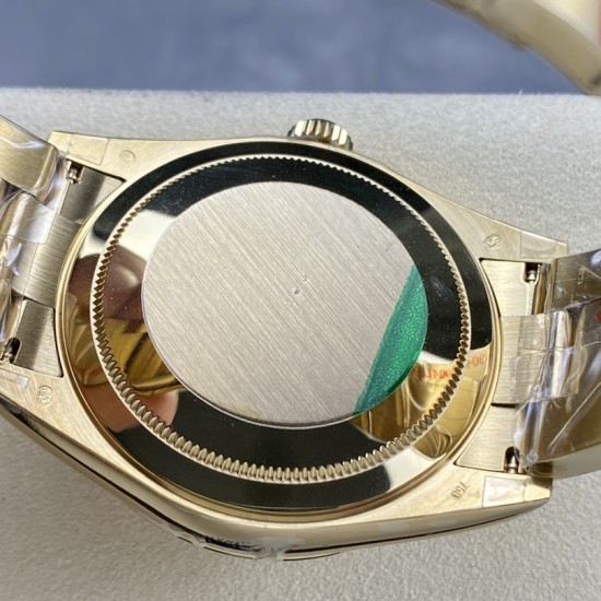 Rolex Sky-Dweller 42 mm Champagne Dial Rolex Sky-Dweller 42 mm Champagne Dial