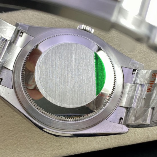 Rolex Sky-Dweller 42 mm White Dial Rolex Sky-Dweller 42 mm White Dial