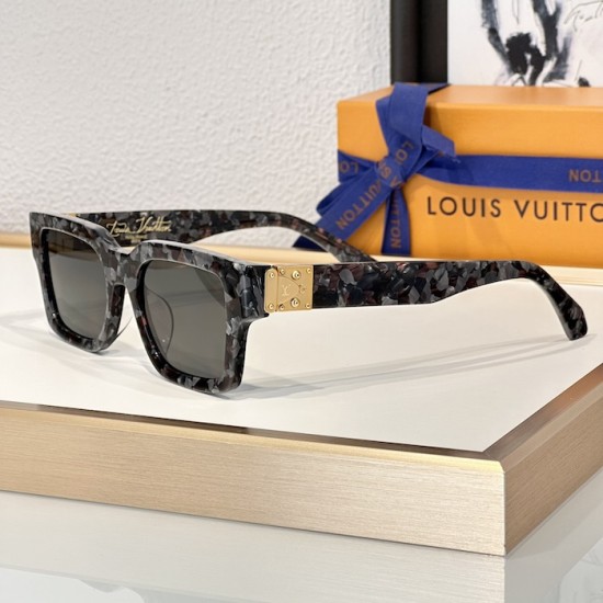 Louis Vuitton LV Match Sunglasses Z1596E Louis Vuitton LV Match Sunglasses Z1596E
