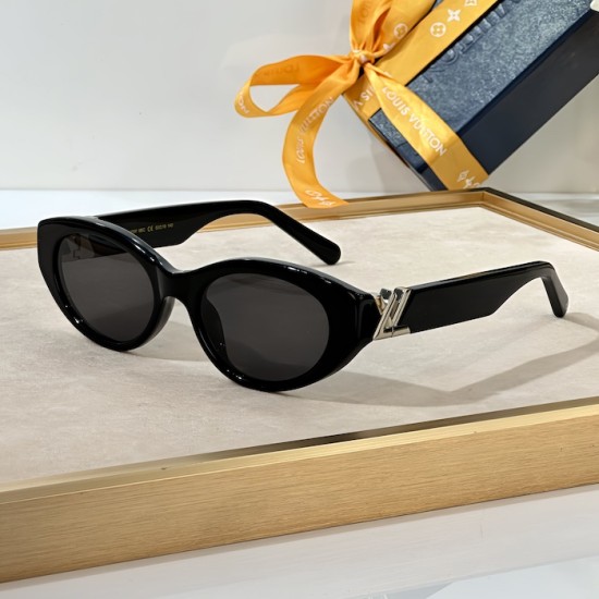 Louis Vuitton LV GO-14 Cat Eye Sunglasses Z2107W Louis Vuitton LV GO-14 Cat Eye Sunglasses Z2107W