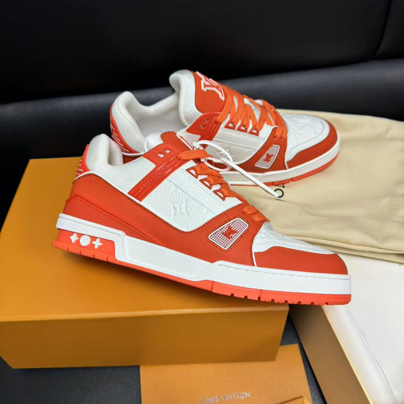 Cheap price of Replica LV Trainer Sneakers