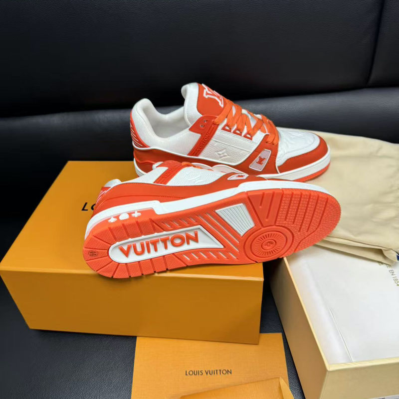 Cheap price of Replica LV Trainer Sneakers